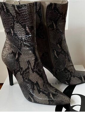 Women's Snake-Print Pointed Toe Ankle Boots